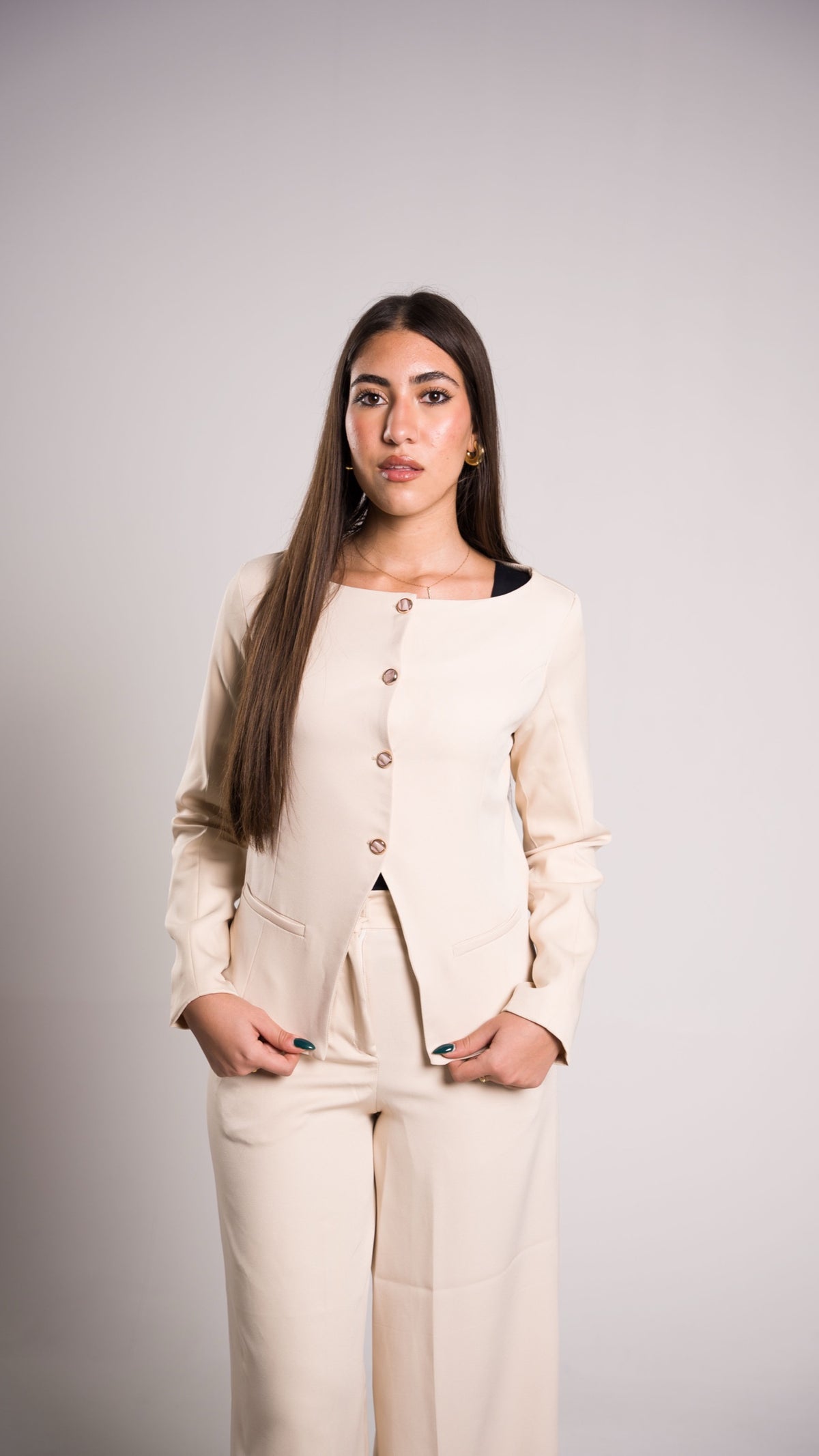 VALOURA Diva Beige Top - image 2
