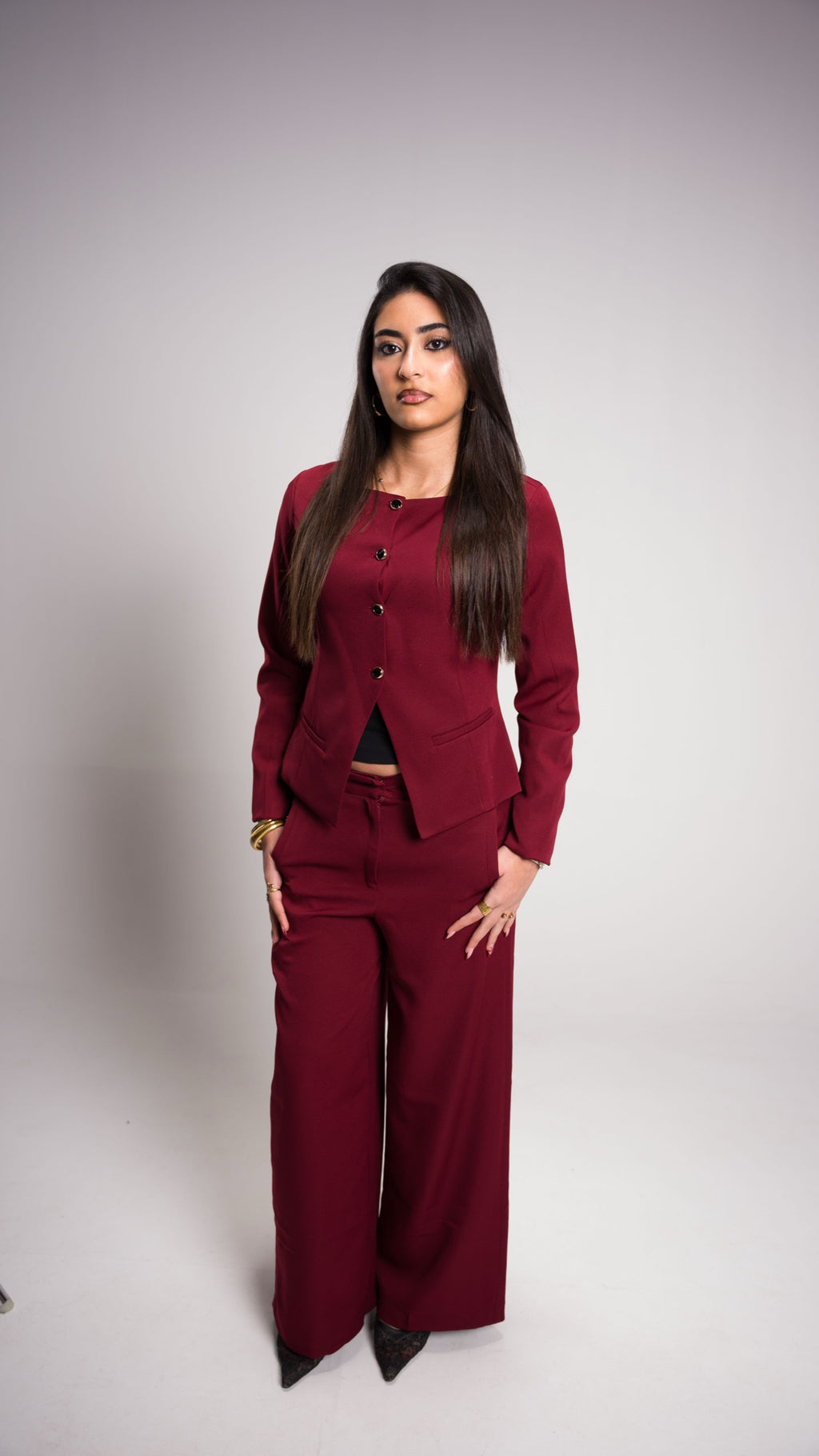 VALOURA Diva Burgandy Top - image 3